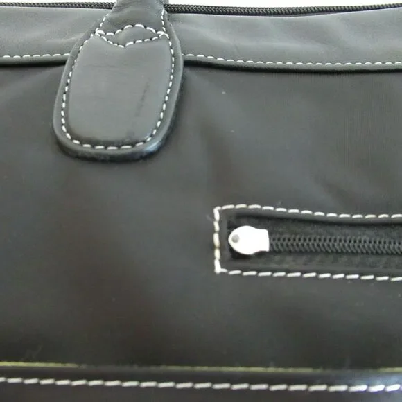 Chelsey Henry Large Black Tote with Kiwi Green Interior - Picture 9 of 13